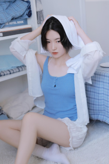 麦丽丝梦游仙境
